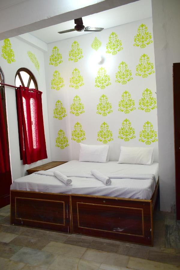 Sandhya Guest House Bénarès Extérieur photo